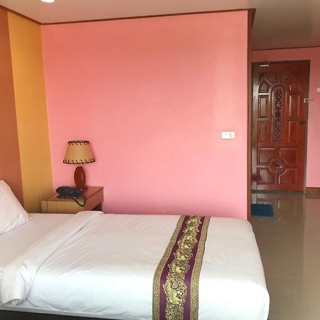 Toh Buk Seng Ayutthaya Hotel Экстерьер фото