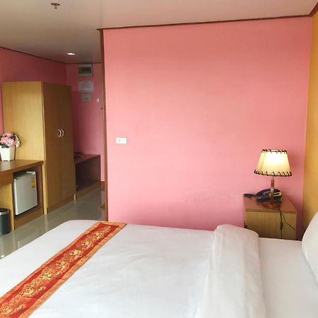 Toh Buk Seng Ayutthaya Hotel Экстерьер фото