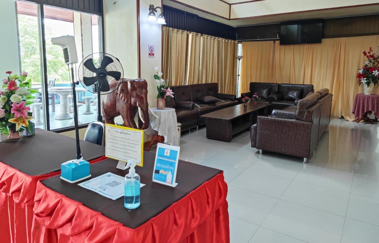 Toh Buk Seng Ayutthaya Hotel Экстерьер фото