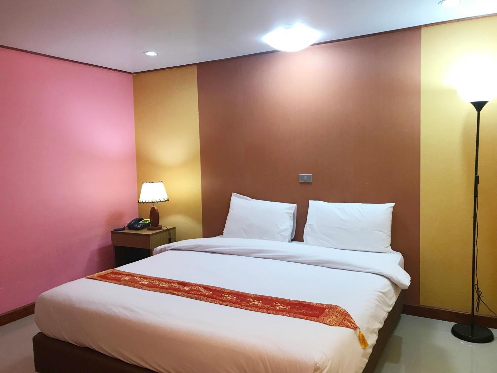 Toh Buk Seng Ayutthaya Hotel Экстерьер фото