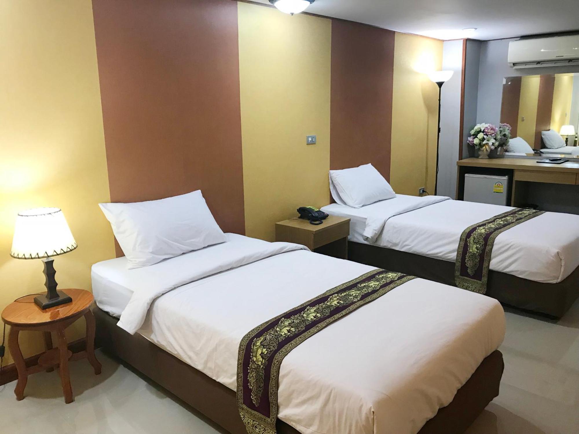 Toh Buk Seng Ayutthaya Hotel Экстерьер фото