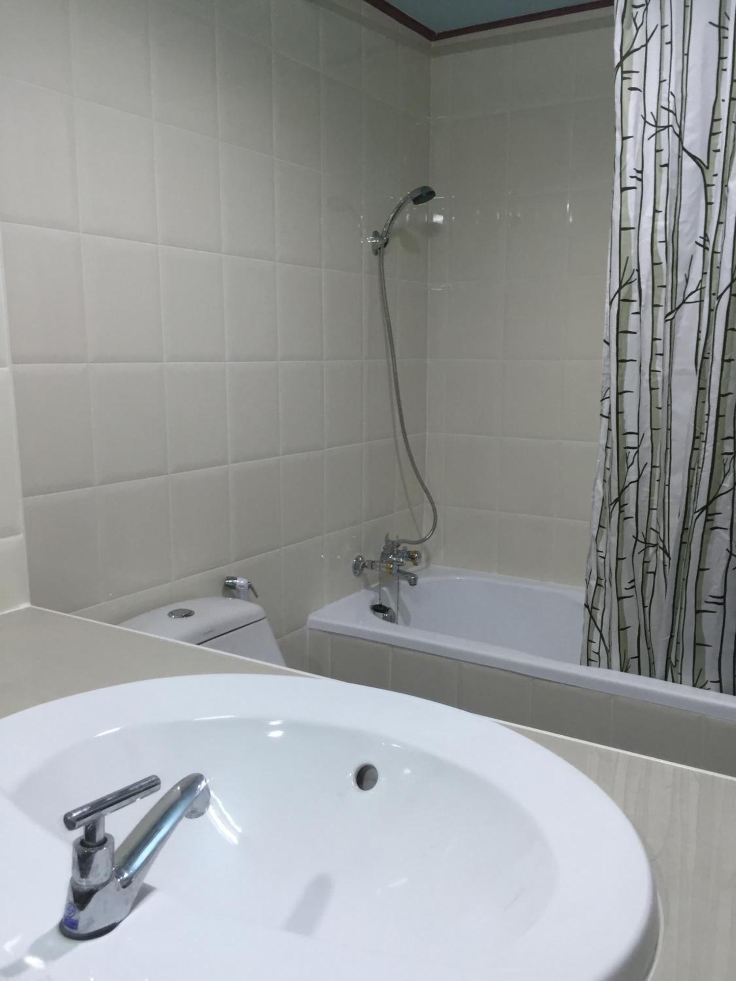 Toh Buk Seng Ayutthaya Hotel Экстерьер фото