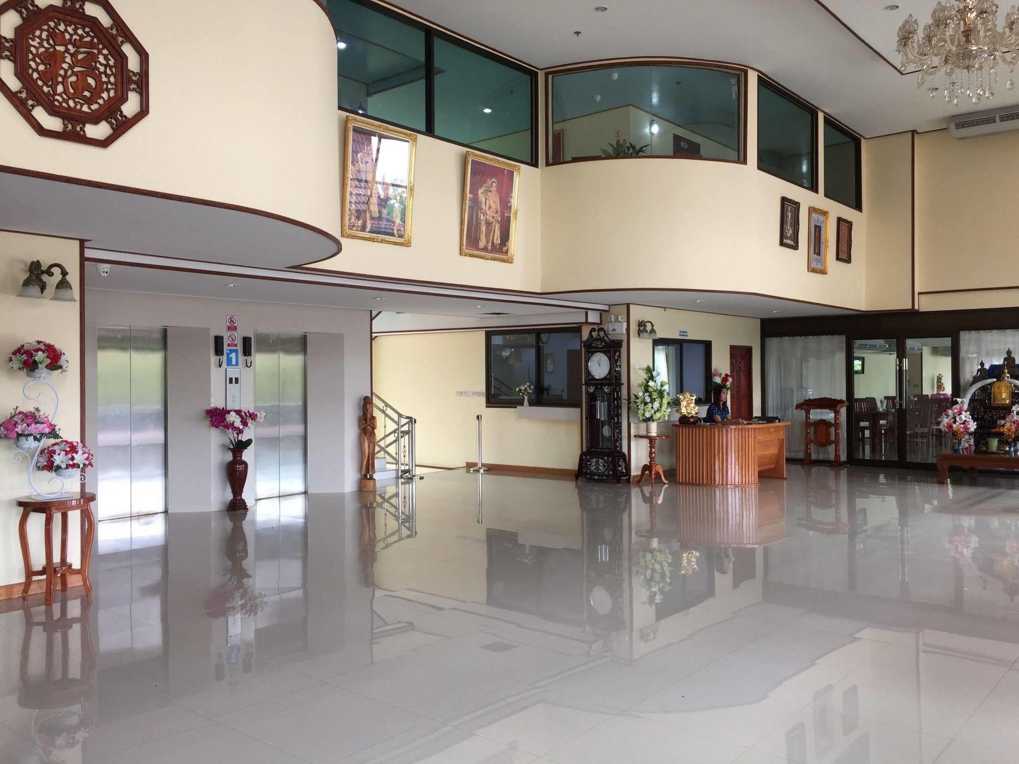 Toh Buk Seng Ayutthaya Hotel Экстерьер фото