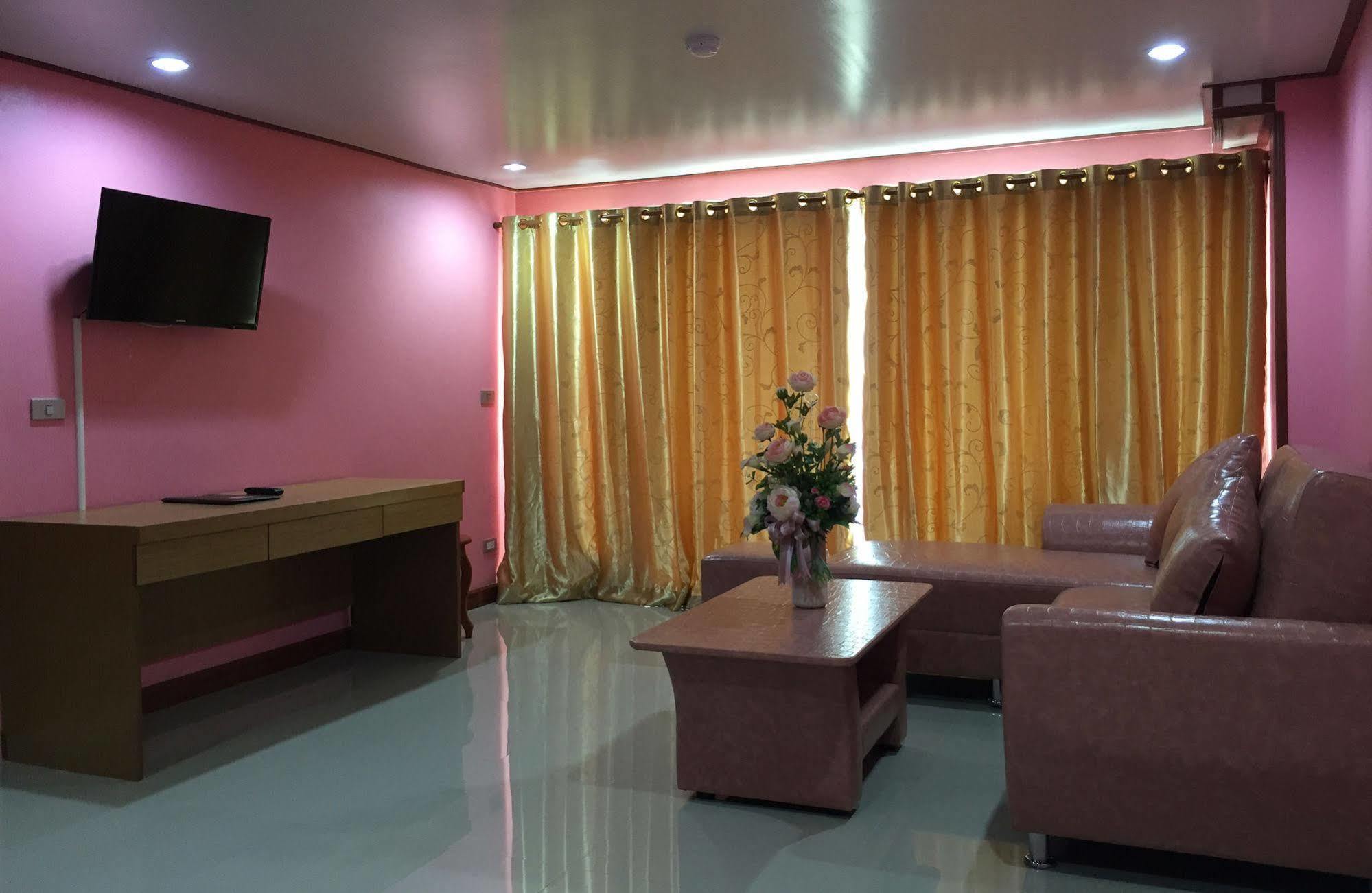 Toh Buk Seng Ayutthaya Hotel Экстерьер фото