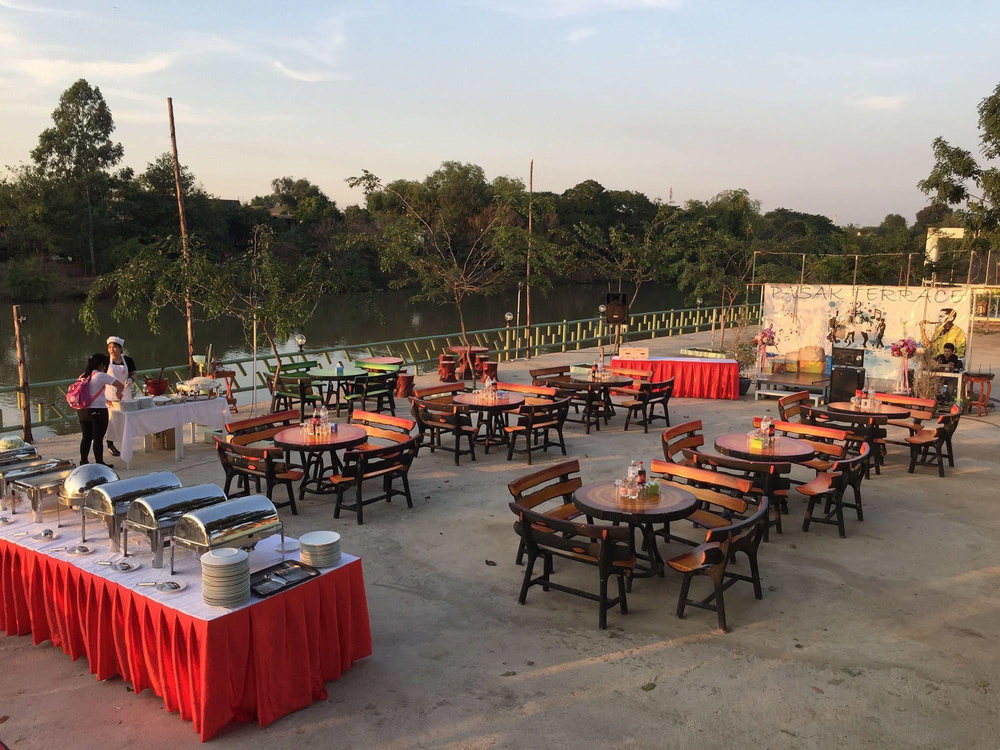 Toh Buk Seng Ayutthaya Hotel Экстерьер фото