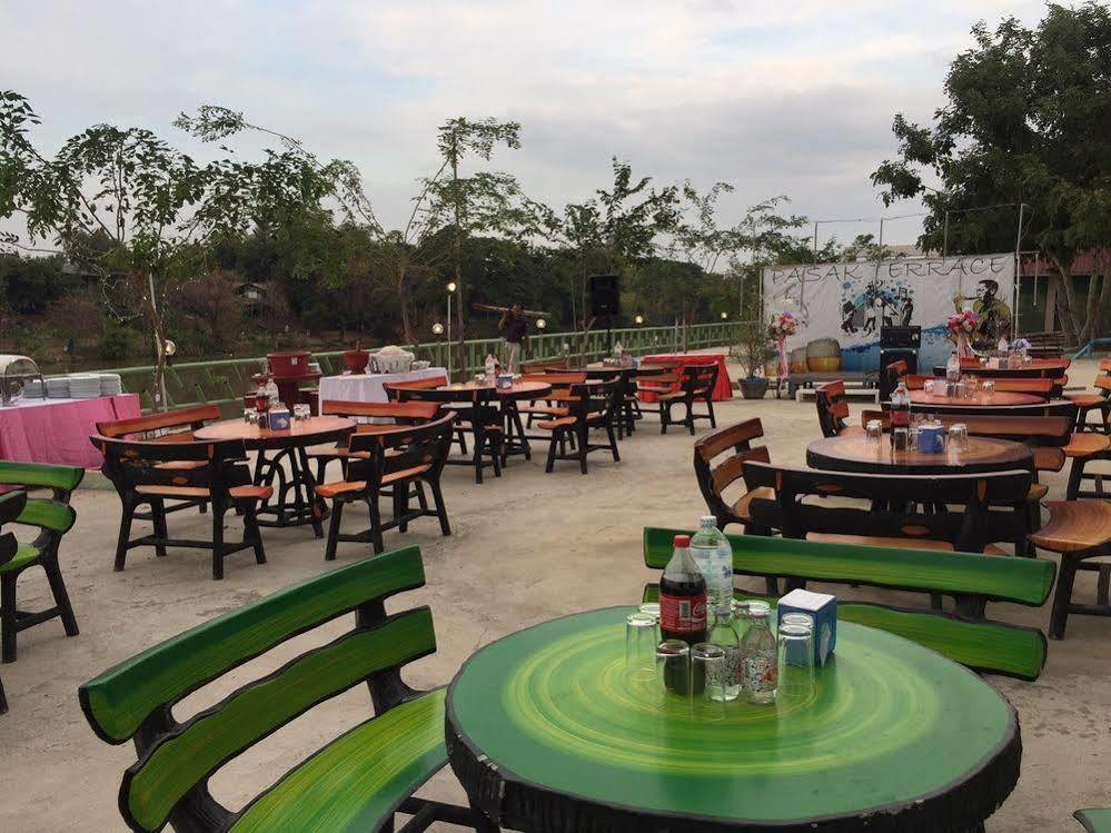 Toh Buk Seng Ayutthaya Hotel Экстерьер фото